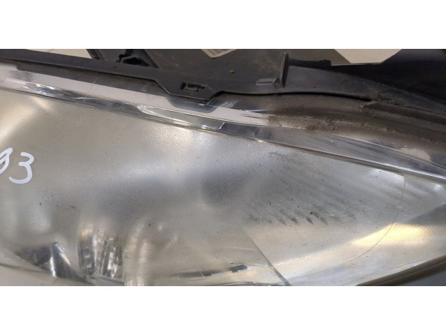 Фара передняя  Peugeot 5008 2009-2016 правая 