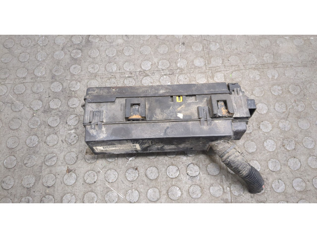 Блок предохранителей Jeep Wrangler 1996-2006 560472021AC