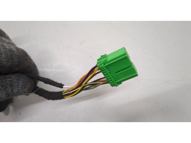 Зеркало боковое  Volvo V70 2001-2008  левое           