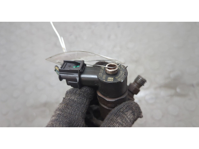 Форсунка топливная  Volvo S80 2006-2016    8603595     