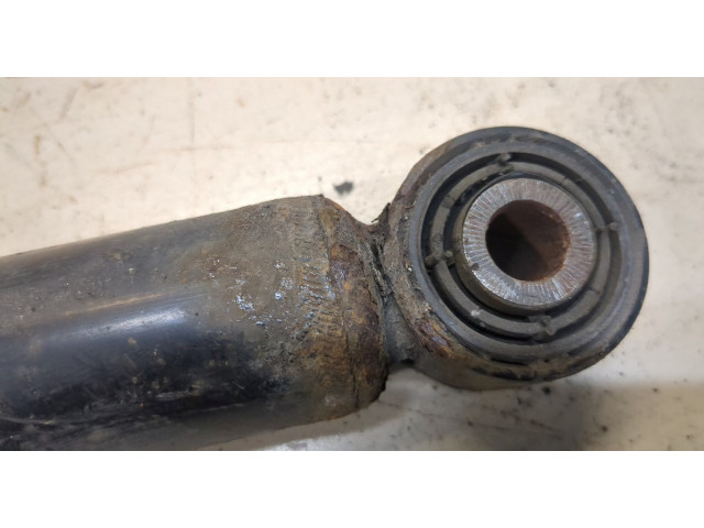 Стойка амортизатора Audi Q3 2014-2018 бензин