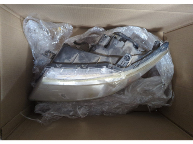 Фара передняя  Subaru Tribeca (B9) 2004-2014 левая 