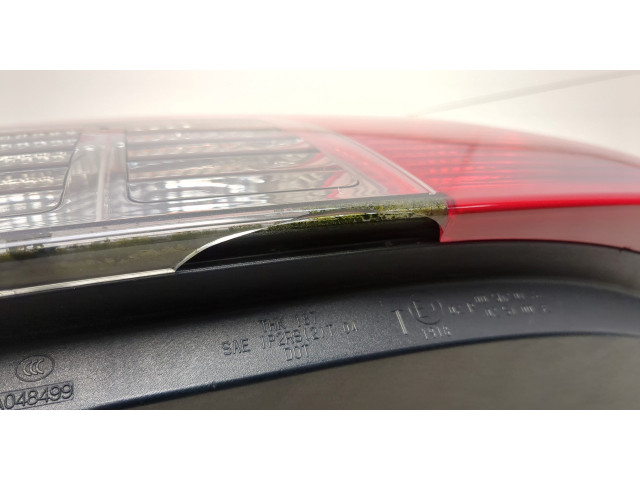 Задний фонарь          