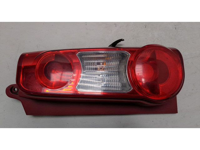 Задний фонарь 9680607880 Peugeot Partner 2008-2012