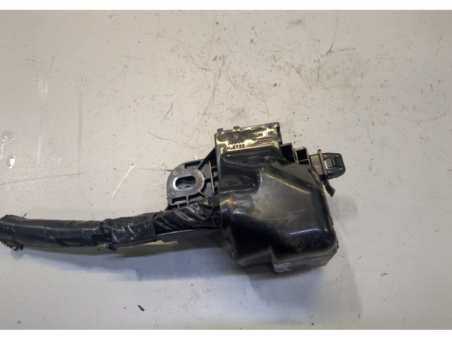 Блок предохранителей Mazda 2 2007-2014 D65166730A 1.5