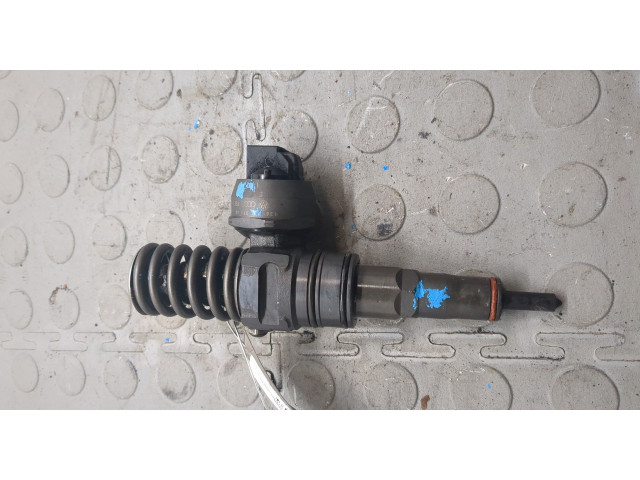 Форсунка топливная Ford Galaxy 2000-2006 1206303, YM219A543BB