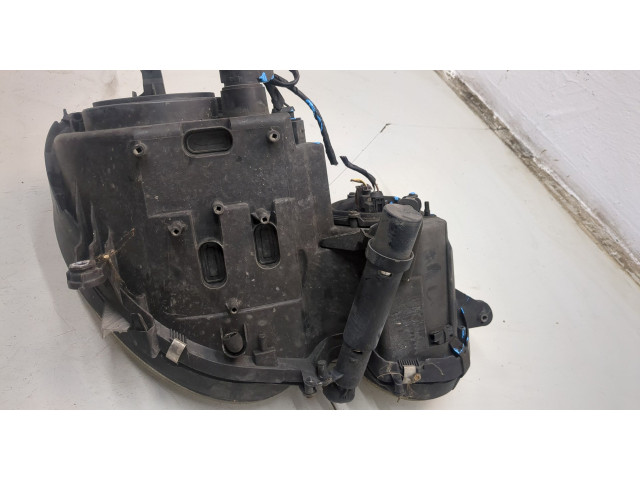 Фара передняя Mercedes E W211 2002-2009 левая