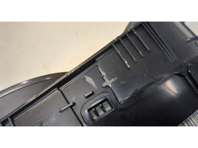 Панель приборов  Citroen C4 2010-2015            