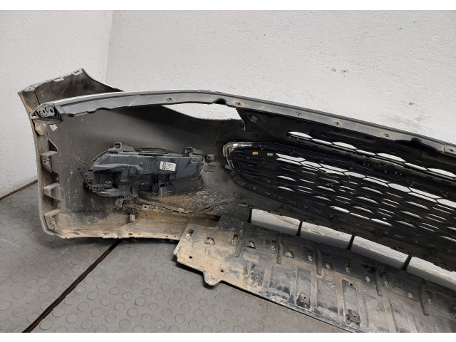 Бампер  Chevrolet Malibu 2015-2018 передний   84042377