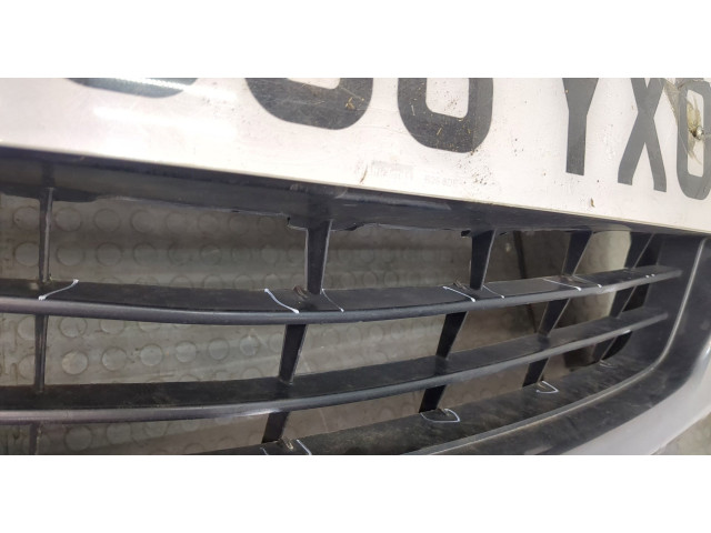 Бампер Nissan Note E11 2005-2013 передний