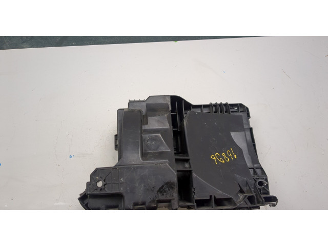 Блок предохранителей Nissan Rogue 2007-2013