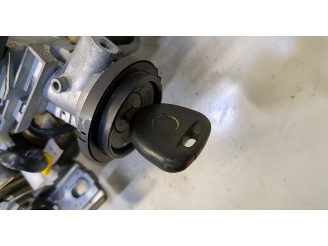  рейка  Колонка рулевая  Mitsubishi Carisma      