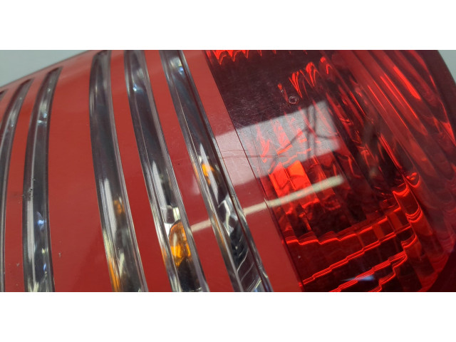 Задний фонарь     1U9945112B     