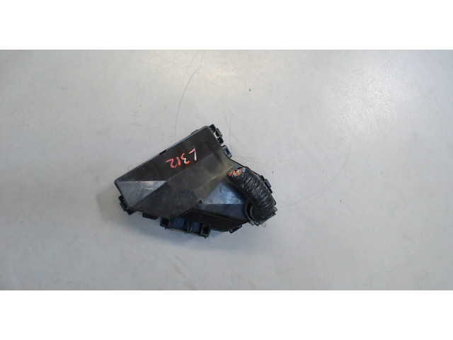 Блок предохранителей Acura RDX 2006-2011 38250STKA01 2.3