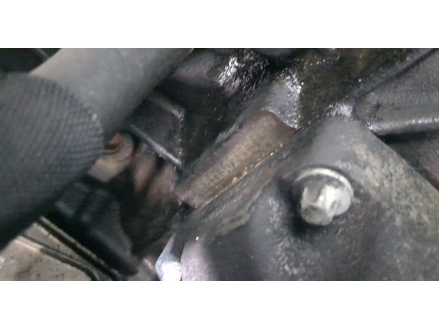 Генератор  Mercedes C W204 2007-2013           