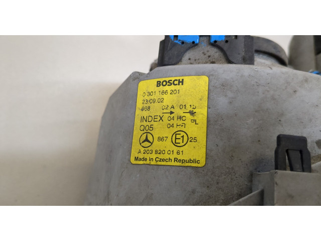 Фара передняя  Mercedes C W203 2000-2008 левая 