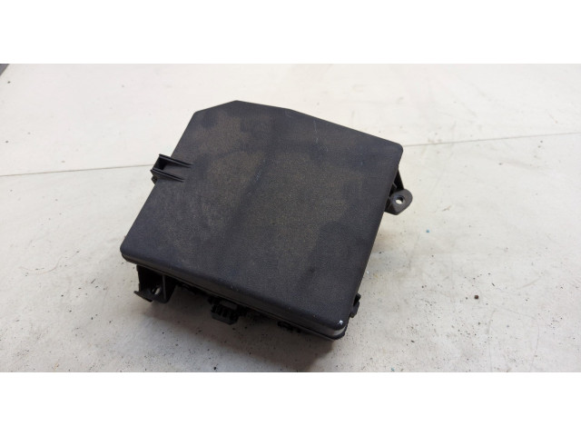 Блок предохранителей  Mitsubishi Outlander 2012-2021         