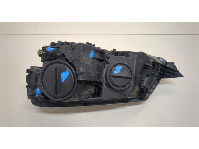 Фара передняя Skoda Yeti 2013-2018 правая