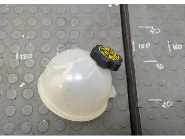 Бачок расширительный  Chevrolet Trailblazer 2019-    