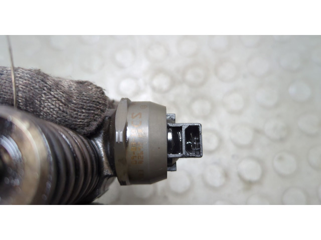 Форсунка топливная  Seat Leon 2 2005-2012    038130073BN     