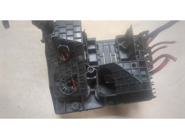 Блок предохранителей Audi Q3 2014-2018