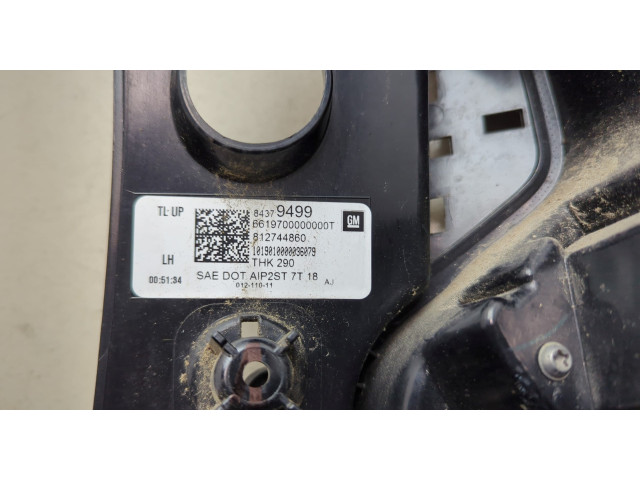 Задний фонарь 84379499