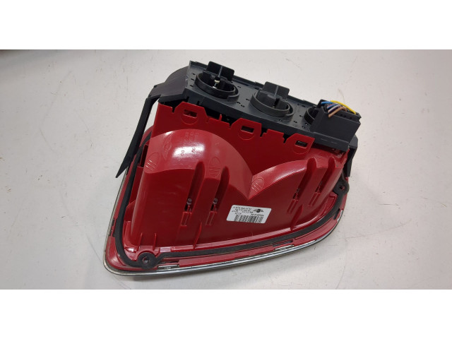 Задний фонарь 63217255910