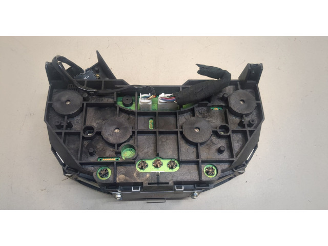 Панель приборов  Infiniti FX 2002-2009            