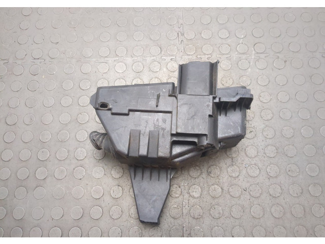 Блок предохранителей Volvo XC70 2000-2007 30797010