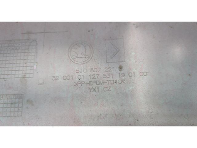 Бампер  Skoda Fabia 2007-2014 передний   