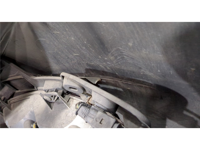 Бампер  Citroen C4 Grand Picasso 2014- задний      1609630280