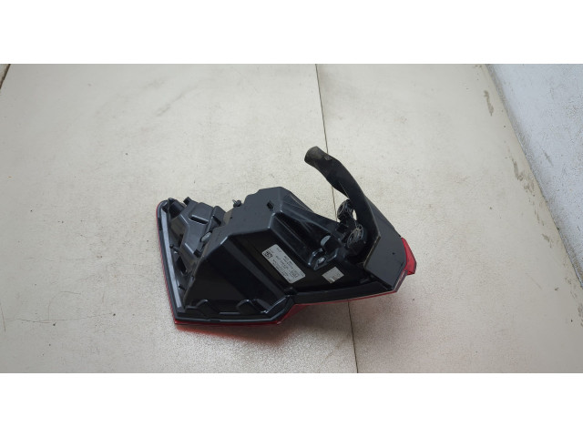 Задний фонарь 5E3945208