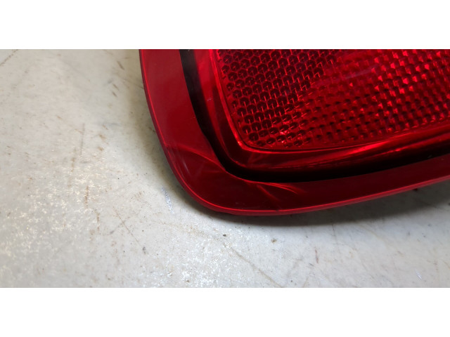 Задний фонарь          