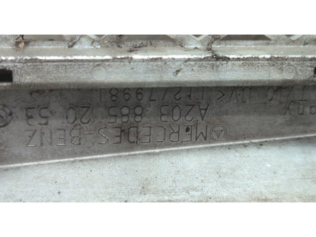 Решетка радиатора  Mercedes CLC 2008-2011          