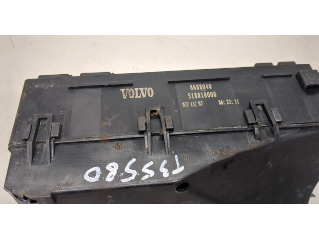 Блок предохранителей  Volvo V50 2007-2012      8688040    