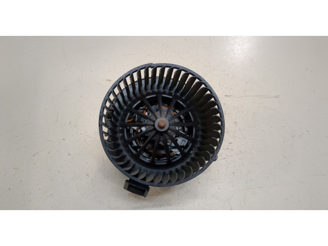 Моторчик печки  Citroen C4 Cactus        