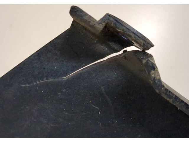 Задний фонарь 26555bu201 Nissan Almera Tino