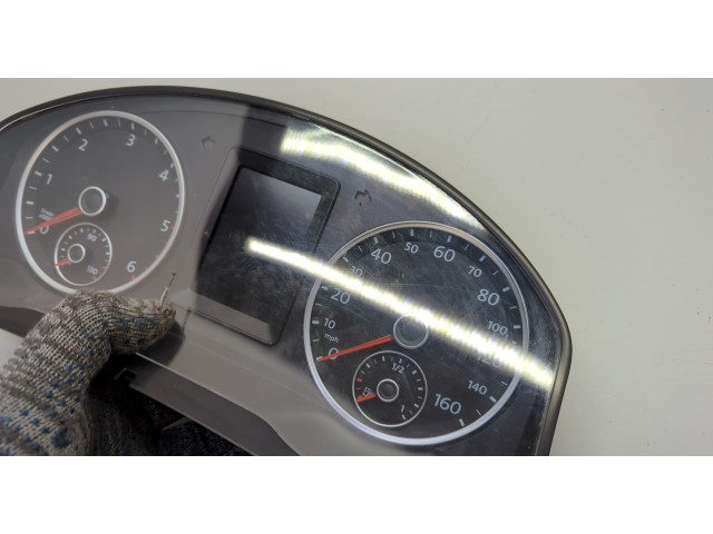 Панель приборов Volkswagen Tiguan 2007-2011