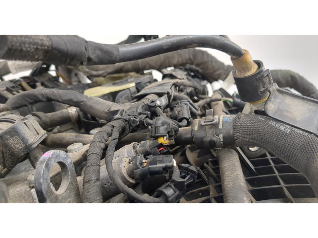 Форсунка топливная  Volkswagen Tiguan 2016-2021    06G906036J     