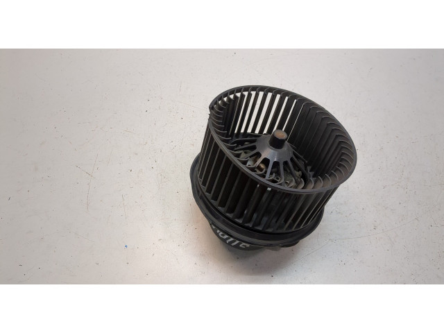 Моторчик печки  Ford Focus 2 2005-2008 1379568, 3M5H18456EC    1379568, 3M5H18456EC   