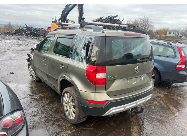Форсунка топливная  Skoda Yeti 2013-2018    03L130277Q     