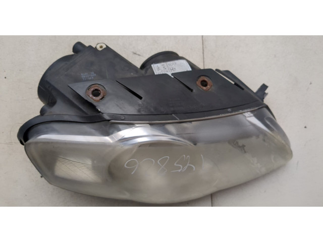 Фара передняя  Volkswagen Passat 6 2005-2010 правая 