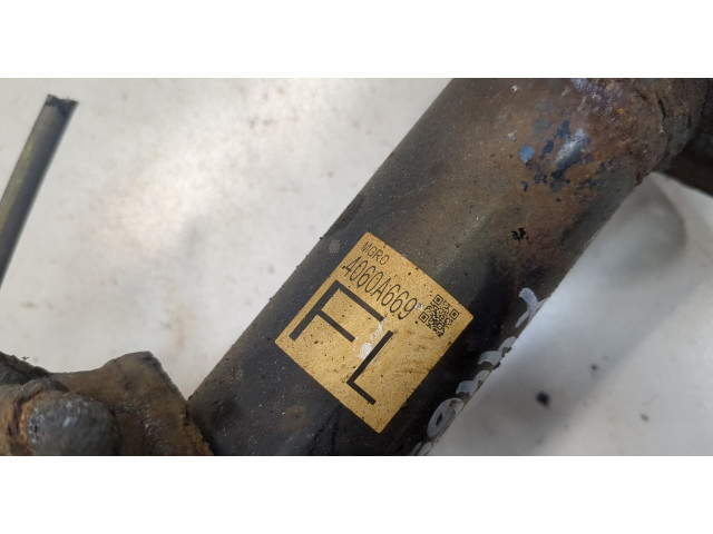 Стойка амортизатора Mitsubishi Eclipse Cross 2017-2020 1.5 бензин