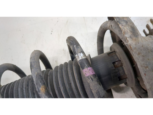 Стойка амортизатора  Volkswagen Golf 4 1997-2005      