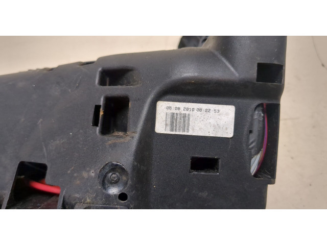 Блок предохранителей Volvo S60 2010-2018 30728628