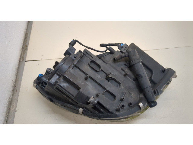 Фара передняя  Mercedes CLS C219 2004-2010 левая 