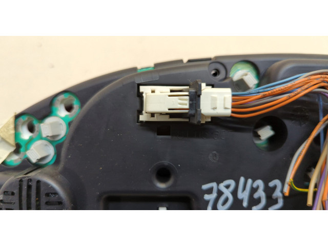 Панель приборов  Peugeot 406 1999-2004       9630373580     