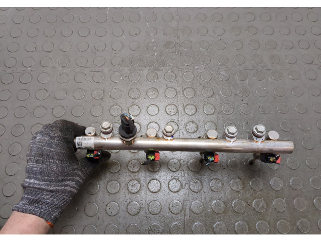 Форсунка топливная  GMC Terrain 2017-2024    12654644, 12631971     