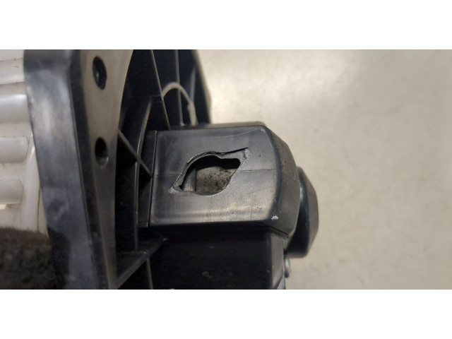 Моторчик печки Mitsubishi Lancer 9 2003-2006 MR46044 9 MR460944