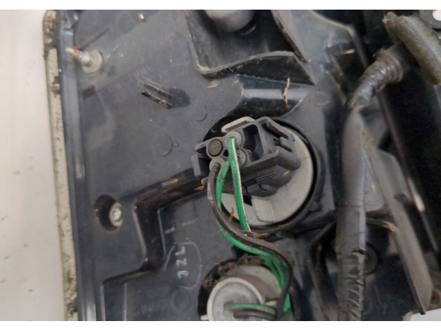 Задний фонарь Mitsubishi Outlander XL 2006-2012